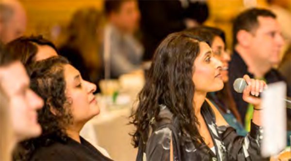 women asking questions at Wealth Summit 2018